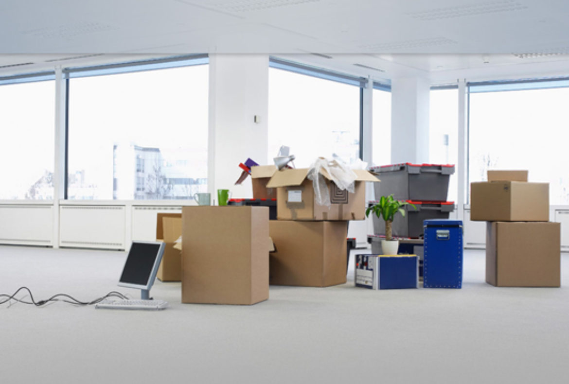 Advantages of Using Commercial Movers for Your Business Relocation