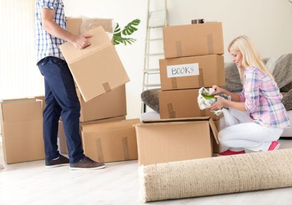 4 Things to Consider When Hiring a Moving Company
